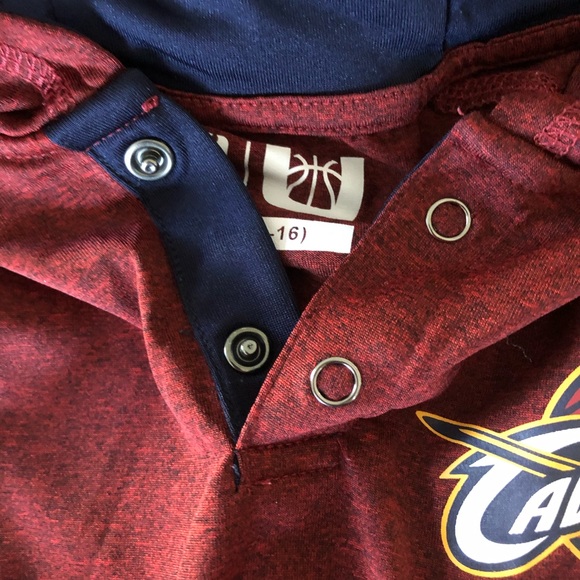 NBA Cleveland Cavs Youth Dri Fit Lightweight 14-16 Top - Picture 10 of 10